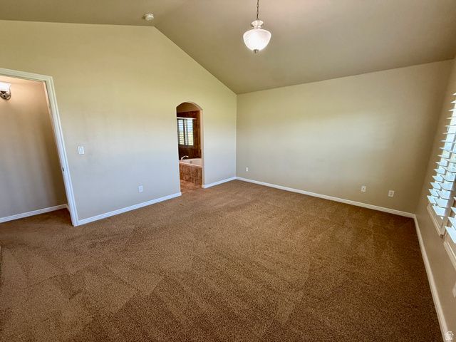 2444 N HOODED CRANE CIR, Clinton, UT 84015