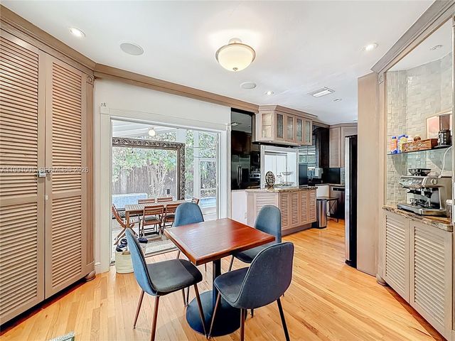 1419 NE 4th Ct, Fort Lauderdale, FL 33301