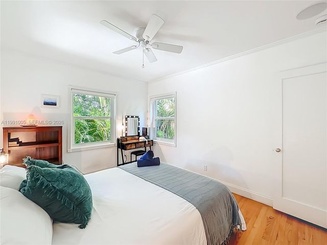 1419 NE 4th Ct, Fort Lauderdale, FL 33301