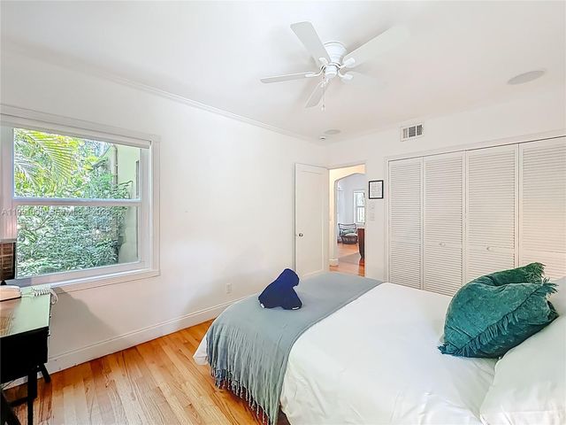 1419 NE 4th Ct, Fort Lauderdale, FL 33301