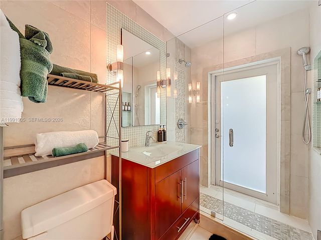 1419 NE 4th Ct, Fort Lauderdale, FL 33301