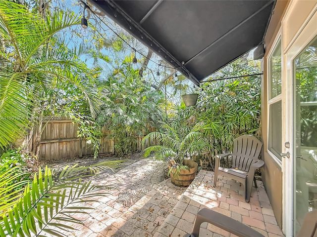 1419 NE 4th Ct, Fort Lauderdale, FL 33301