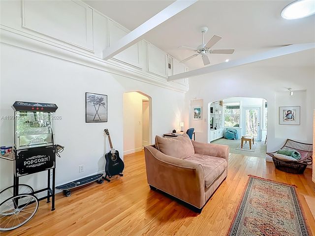 1419 NE 4th Ct, Fort Lauderdale, FL 33301