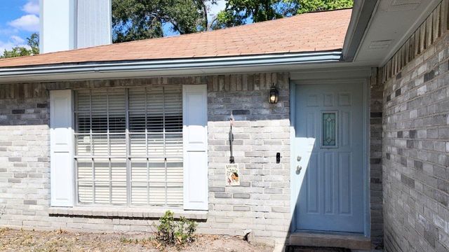 10070 Green Valley Lane, Houston, TX 77064