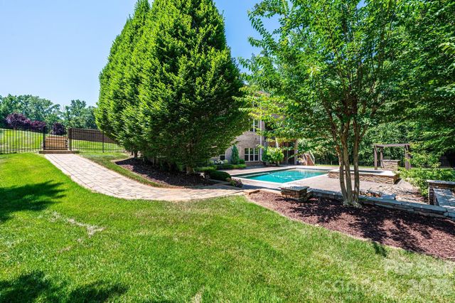 2317 Sommerton Glen, Fort Mill, SC 29707