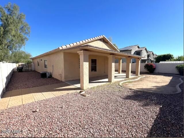 6347 W HILTON Avenue, Phoenix, AZ 85043