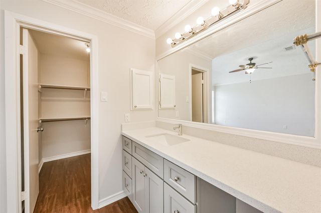 1819 Wood Orchard Drive, Missouri City, TX 77489