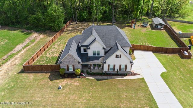 4590 Pierce Drive, Hernando, MS 38632