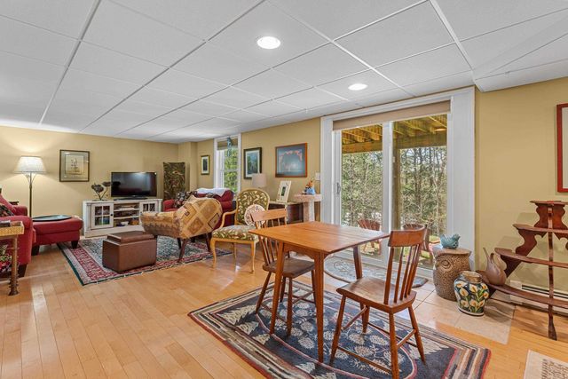 266 Poverty Ln Unit 3A, Lebanon, NH 03766