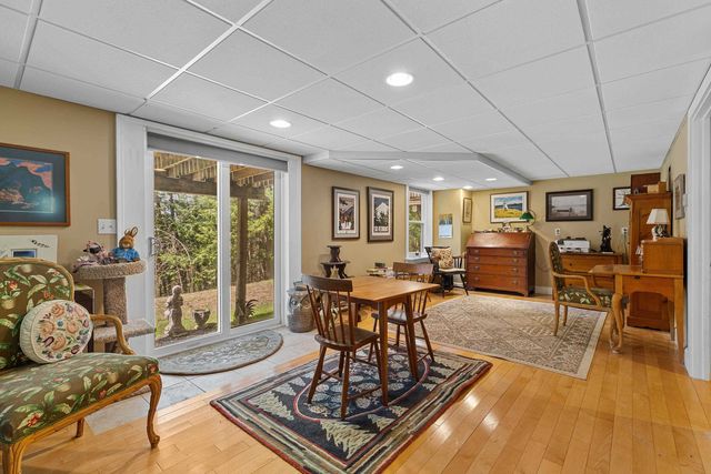 266 Poverty Ln Unit 3A, Lebanon, NH 03766
