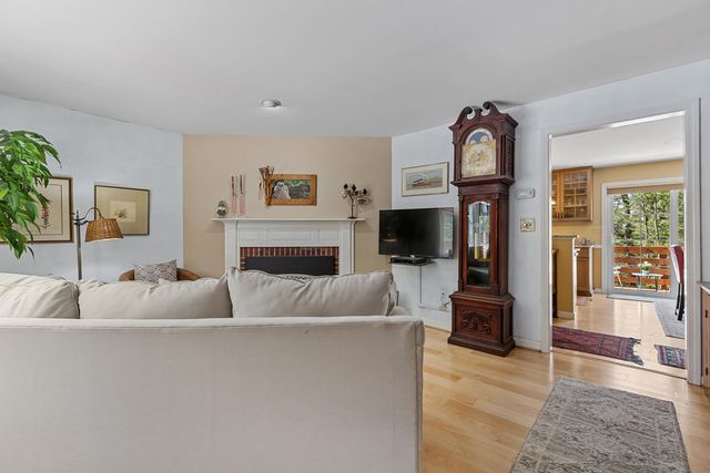 266 Poverty Ln Unit 3A, Lebanon, NH 03766