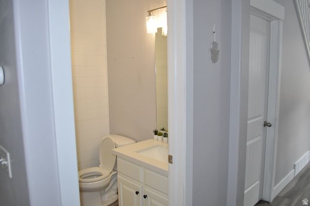 94 W CONDOR RD, Saratoga Springs, UT 84045