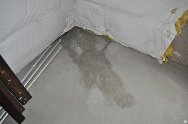 94 W CONDOR RD, Saratoga Springs, UT 84045