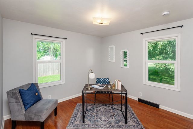 715 Maple Street, Waukee, IA 50263