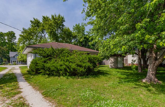 715 Maple Street, Waukee, IA 50263