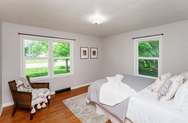715 Maple Street, Waukee, IA 50263