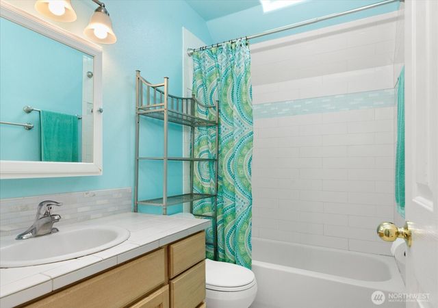 1284 Nimitz Drive, Coupeville, WA 98239
