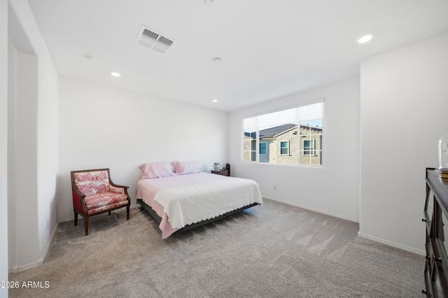 1917 E HAMPTON Lane 106, Gilbert, AZ 85295