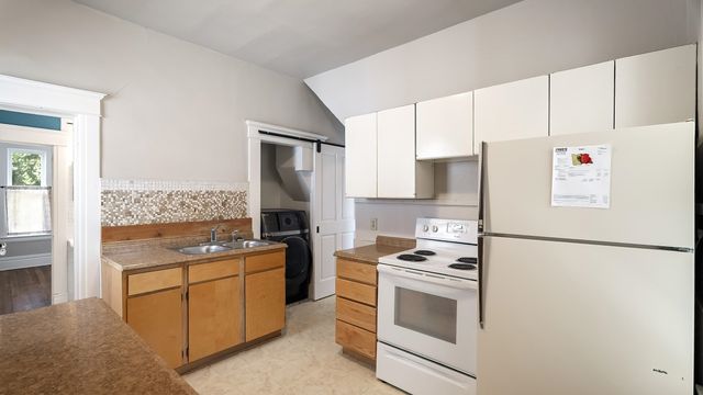 2621 W Dean Ave, Spokane, WA 99201
