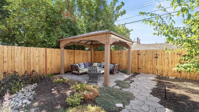 2621 W Dean Ave, Spokane, WA 99201