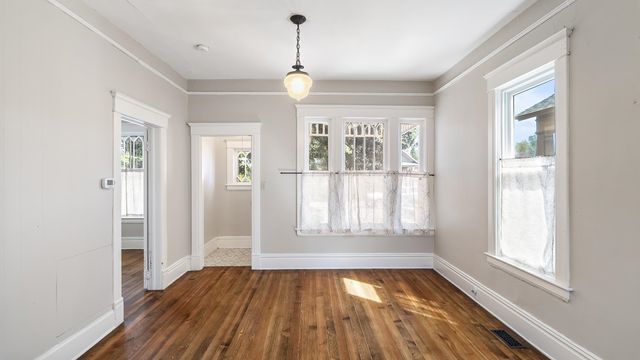 2621 W Dean Ave, Spokane, WA 99201