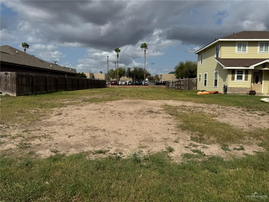 925 6th Street, Mercedes, TX 78570