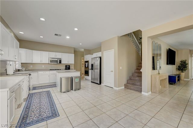 268 Copper Glow Court, Henderson, NV 89074