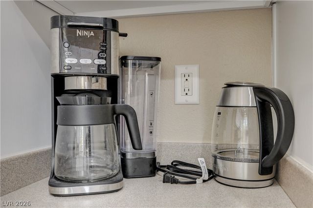 268 Copper Glow Court, Henderson, NV 89074