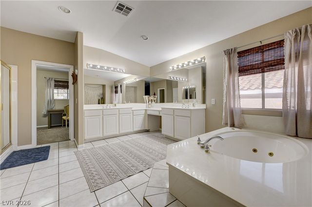 268 Copper Glow Court, Henderson, NV 89074