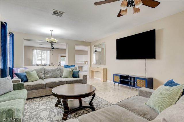 268 Copper Glow Court, Henderson, NV 89074