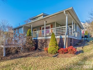 23 Maxwell Road, Asheville, NC 28805