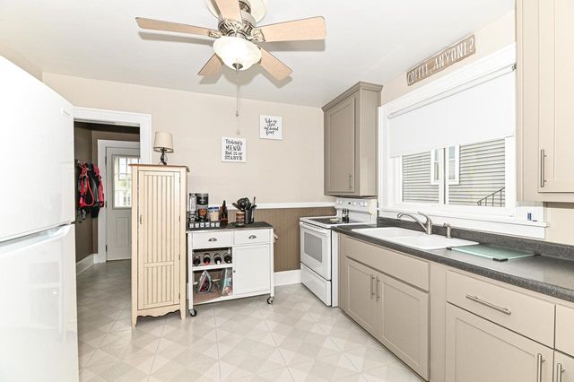 1251 Illinois STREET, Racine, WI 53405