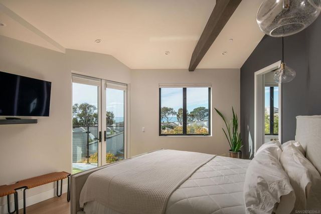 12994 Via Esperia, Del Mar, CA 92014