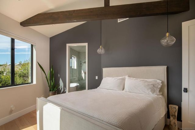 12994 Via Esperia, Del Mar, CA 92014