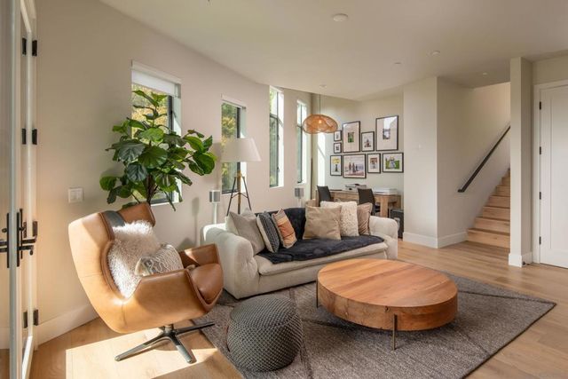 12994 Via Esperia, Del Mar, CA 92014