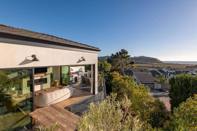 12994 Via Esperia, Del Mar, CA 92014