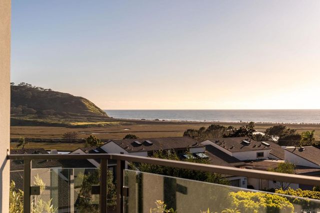 12994 Via Esperia, Del Mar, CA 92014