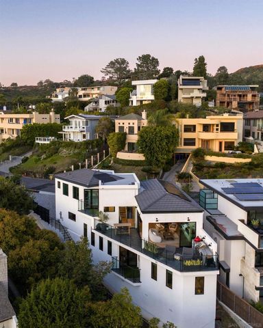 12994 Via Esperia, Del Mar, CA 92014