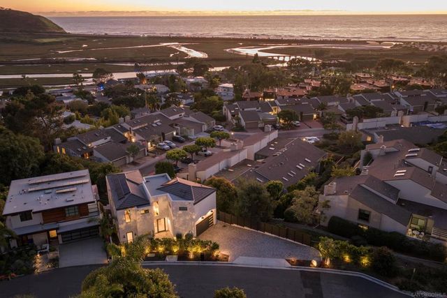 12994 Via Esperia, Del Mar, CA 92014