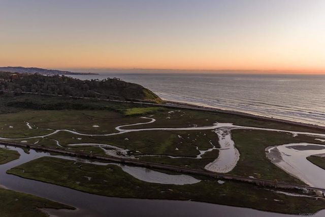 12994 Via Esperia, Del Mar, CA 92014