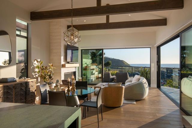 12994 Via Esperia, Del Mar, CA 92014