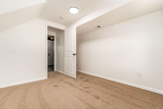 3180 Fairwood Avenue, Columbus, OH 43207