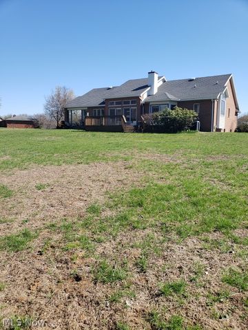 82 Sandbrook Circle, Washington, WV 26181