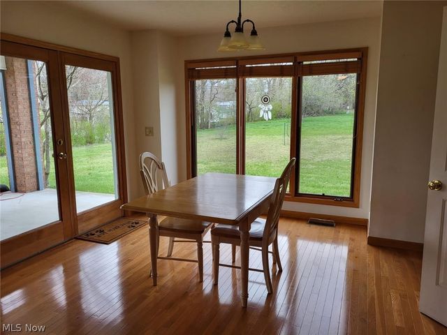 82 Sandbrook Circle, Washington, WV 26181