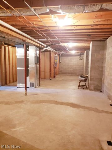 82 Sandbrook Circle, Washington, WV 26181