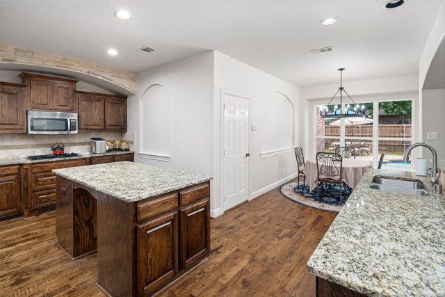 1737 Mapleleaf Drive, Wylie, TX 75098