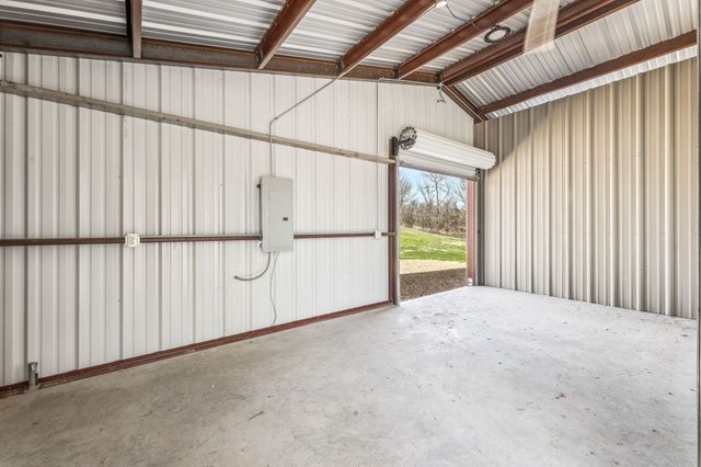 1704 E Fm 1188, Bluff Dale, TX 76433