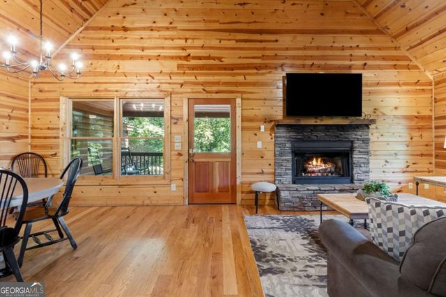 161 Huntington Way 8, Blue Ridge, GA 30513