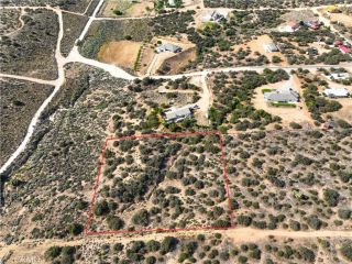 11235 Meadowlark, Hesperia, CA 92344