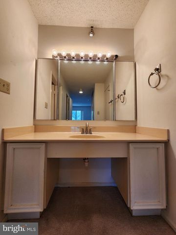 15100 INTERLACHEN DR #4-701, Silver Spring, MD 20906